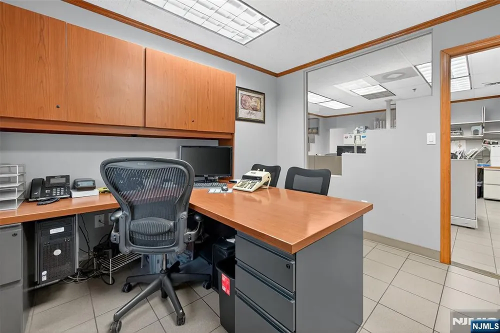 55 Paramus Paramus, NJ 07652