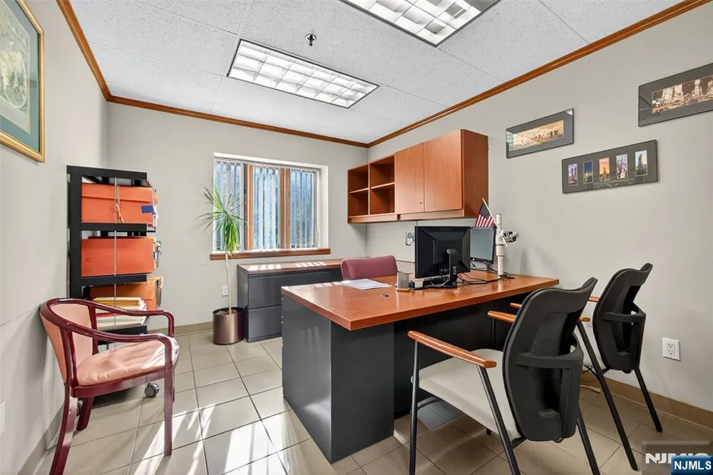 55 Paramus Paramus, NJ 07652