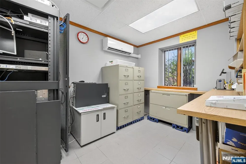 55 Paramus Paramus, NJ 07652