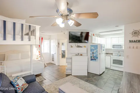 4114 Holiday Drive #18