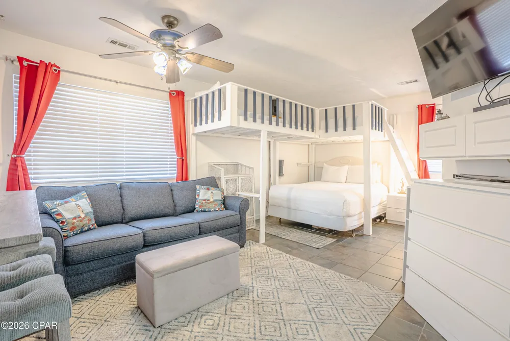 4114 Holiday Drive #18 Panama City, FL 32408