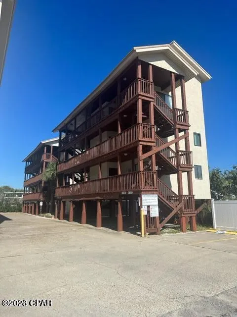 4114 Holiday Drive #18 Panama City, FL 32408