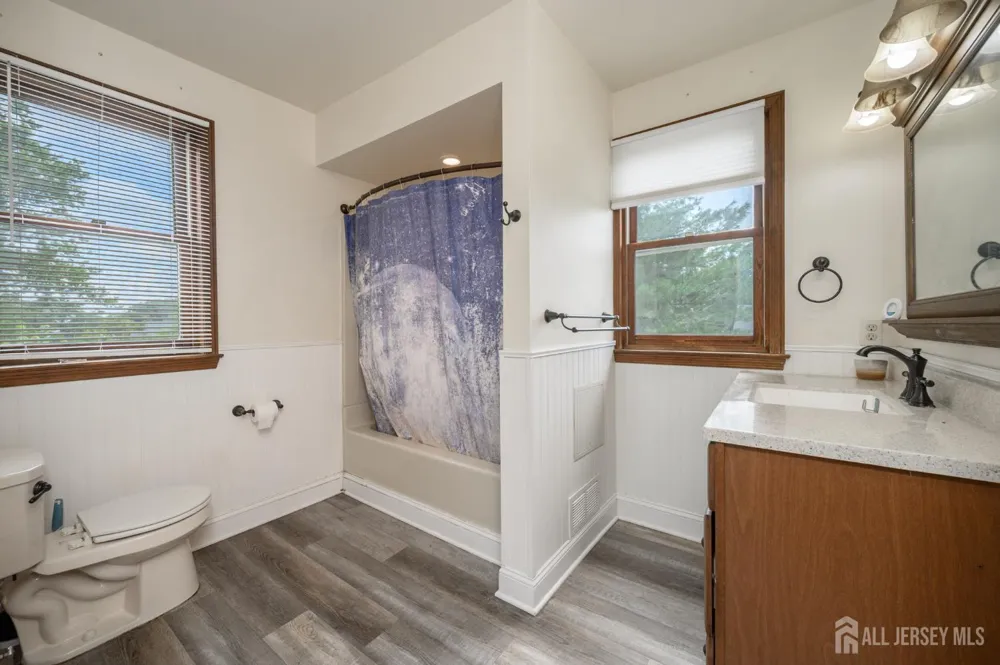 501 Johnson Avenue Oaklyn, NJ 08107
