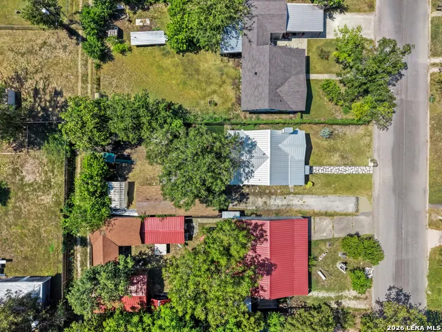 407 Lucille St Kerrville, TX 78028