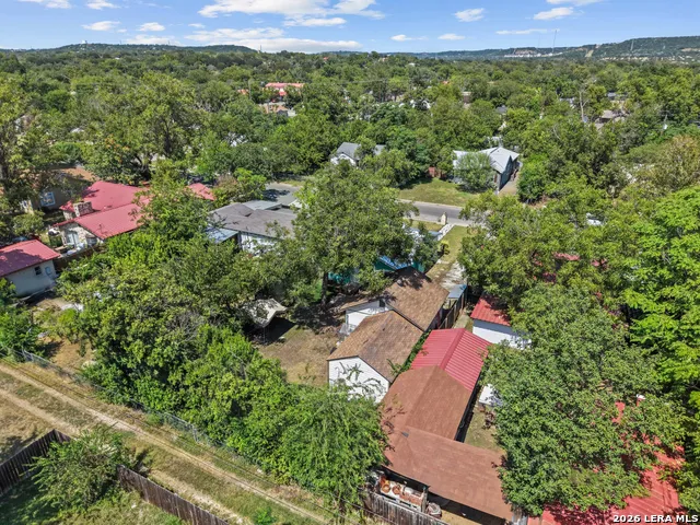 407 Lucille St Kerrville, TX 78028