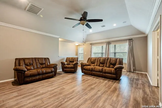 8623 El Pueblo Peak Helotes, TX 78023