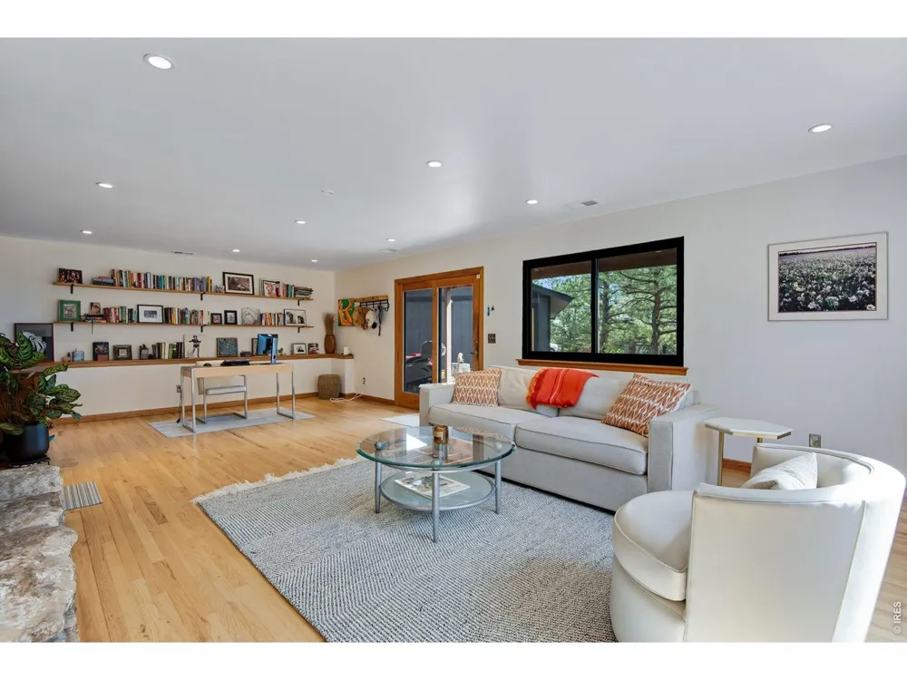 8394 Larkspur Road Boulder, CO 80302