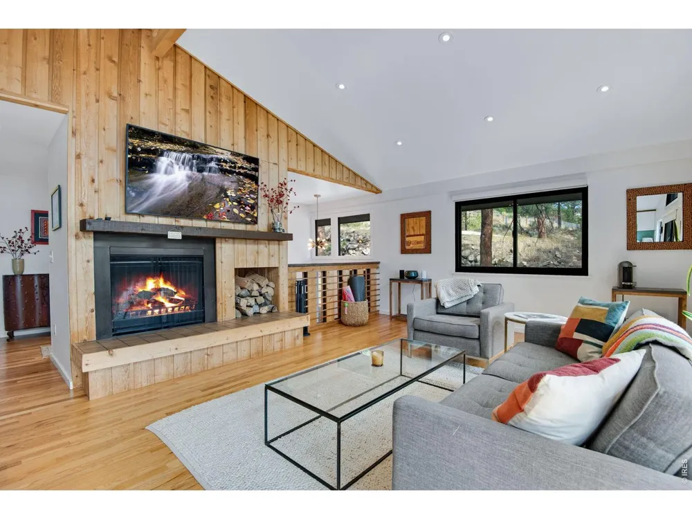 8394 Larkspur Road Boulder, CO 80302