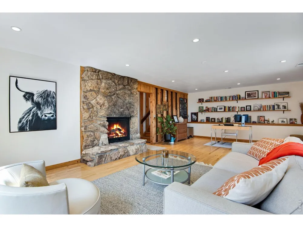 8394 Larkspur Road Boulder, CO 80302