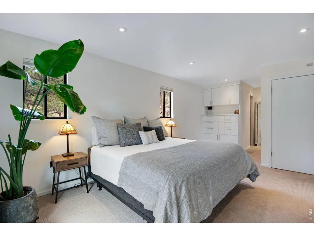 8394 Larkspur Road Boulder, CO 80302