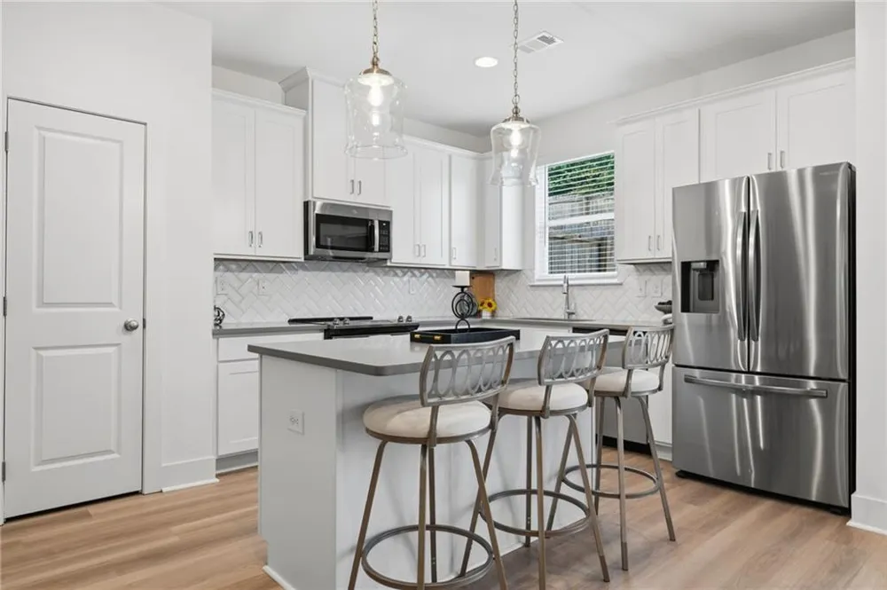 5768 Calle Vista Drive Lithonia, GA 30058