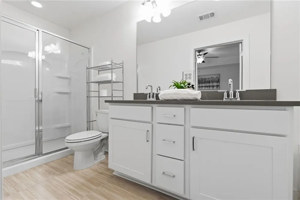 5768 Calle Vista Drive Lithonia, GA 30058