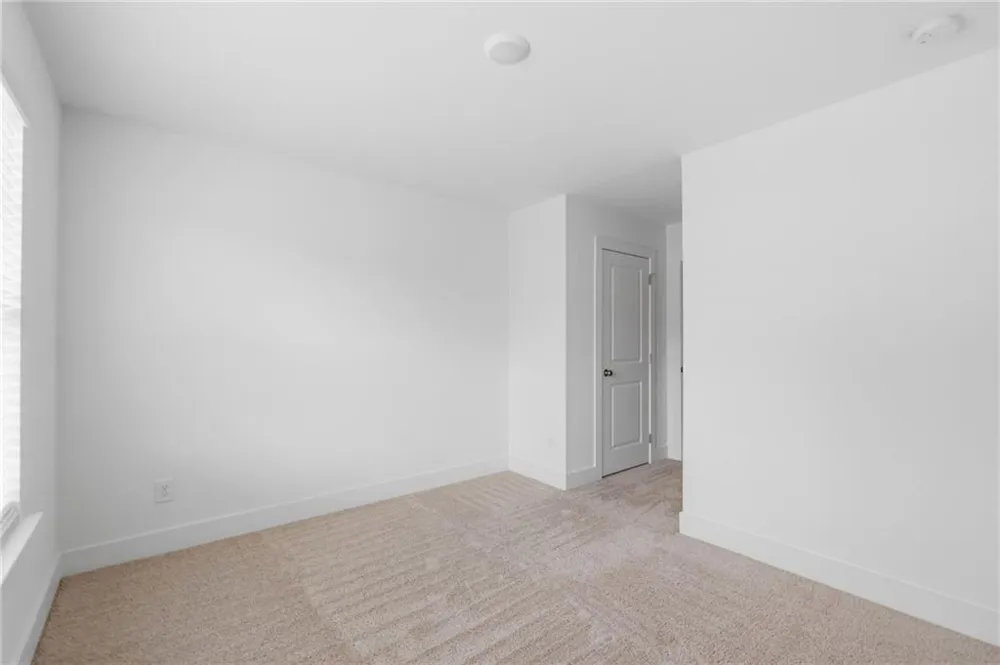 5768 Calle Vista Drive Lithonia, GA 30058
