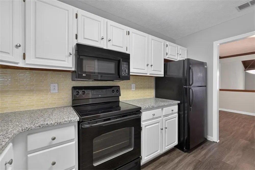 595 Macon Highway #41 Athens, GA 30606