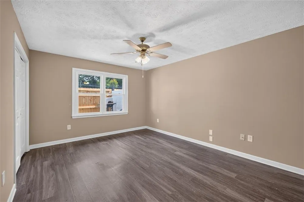 595 Macon Highway #41 Athens, GA 30606