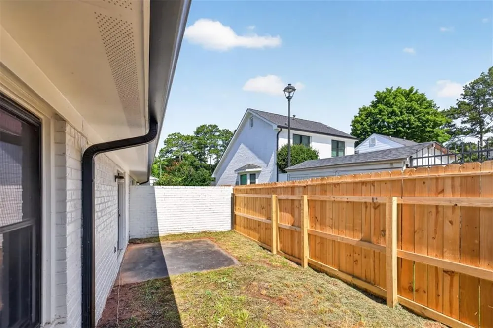 595 Macon Highway #41 Athens, GA 30606
