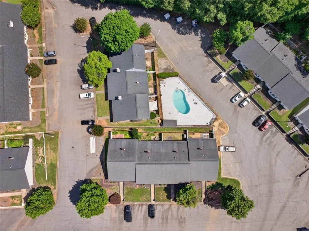 595 Macon Highway #41 Athens, GA 30606