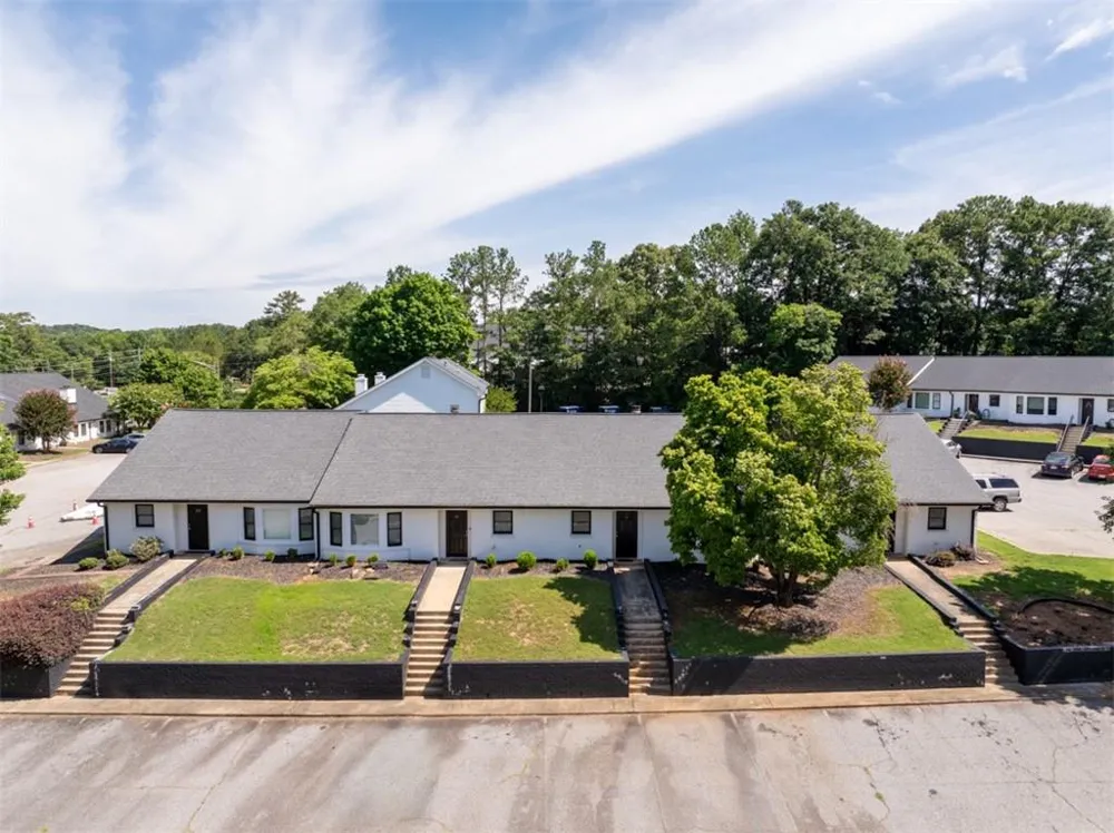 595 Macon Highway #41 Athens, GA 30606