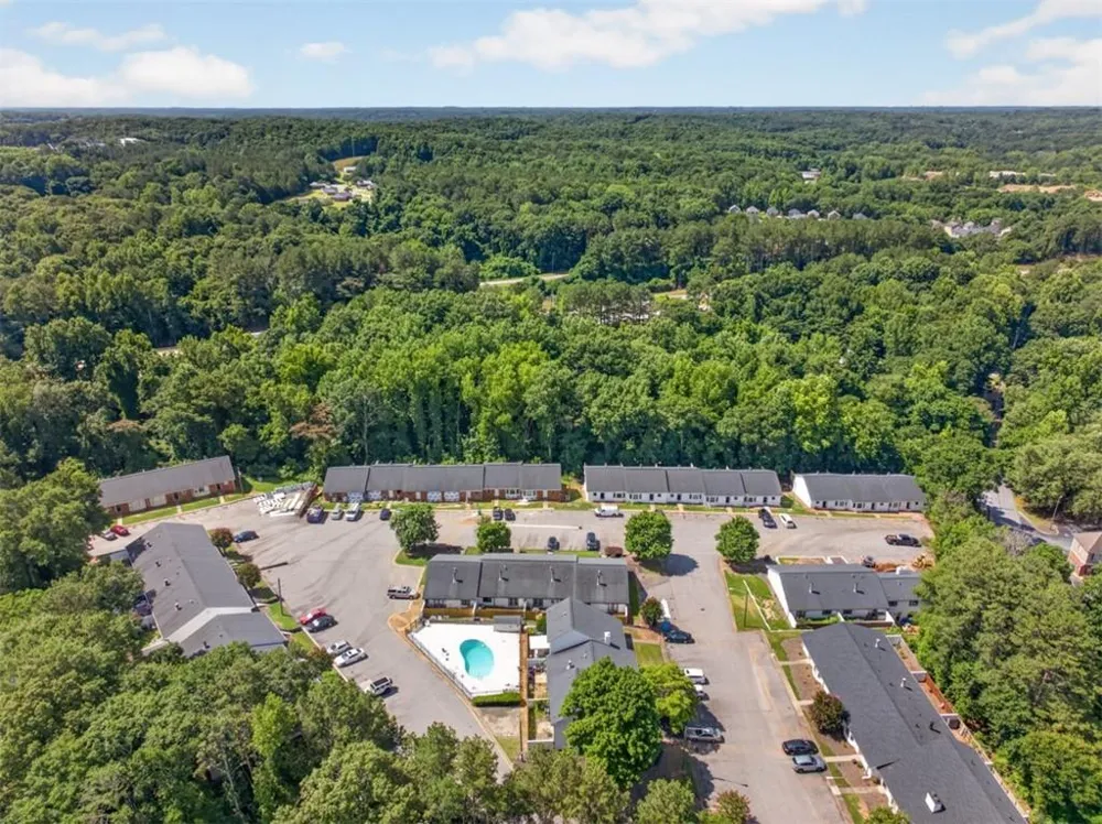 595 Macon Highway #41 Athens, GA 30606
