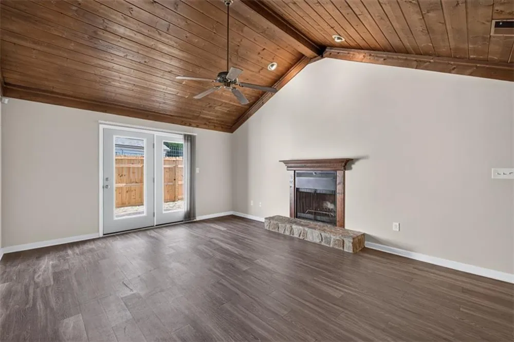 595 Macon Highway #41 Athens, GA 30606