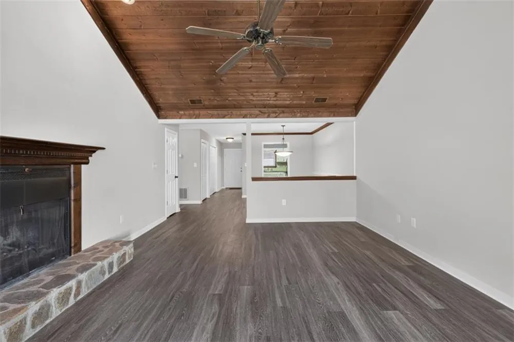595 Macon Highway #41 Athens, GA 30606