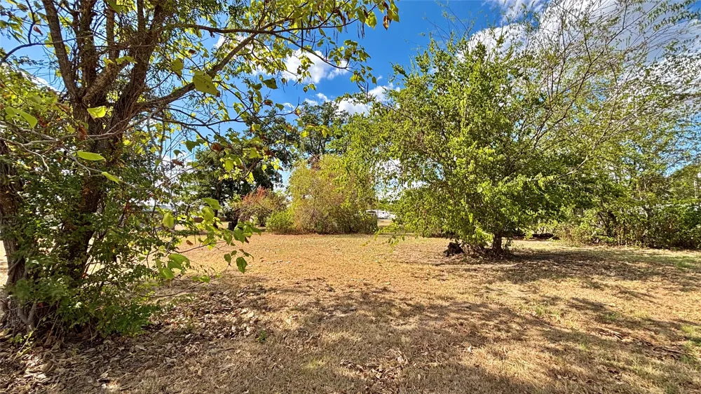 169 Navajo Quitman, TX 75783