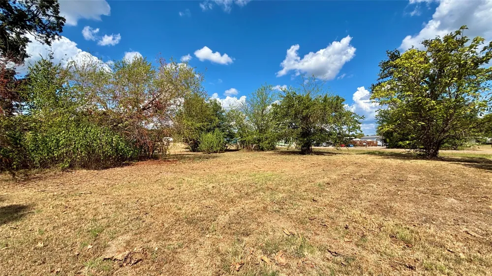 169 Navajo Quitman, TX 75783