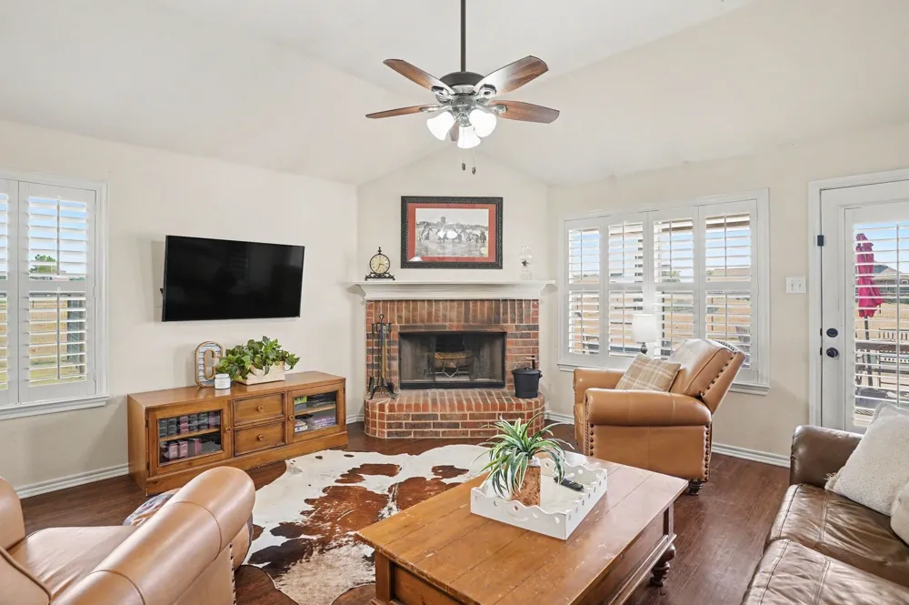 103 George Owens Road Ponder, TX 76259