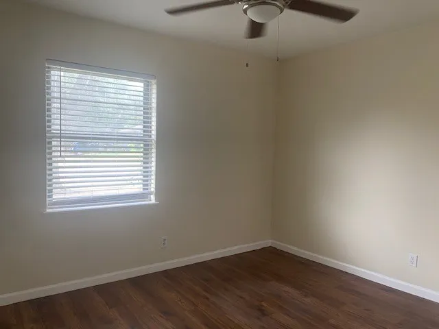 2014 Victoria Road Carrollton, TX 75007