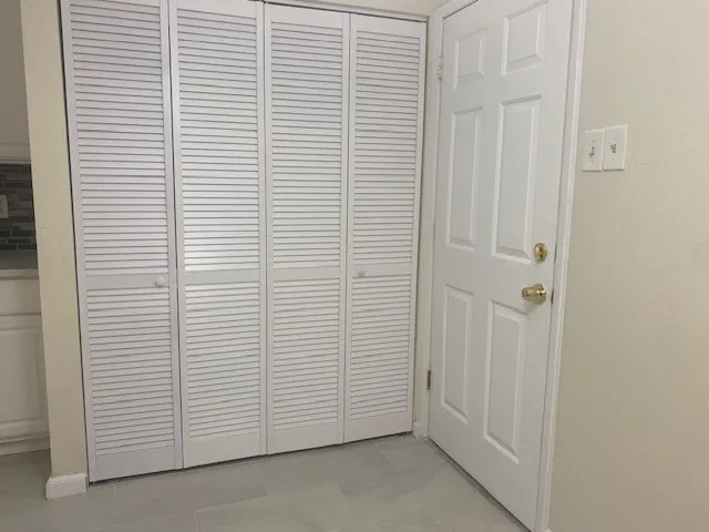 2014 Victoria Road Carrollton, TX 75007