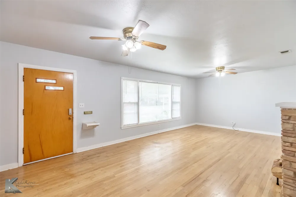 1402 Herring Merkel, TX 79536