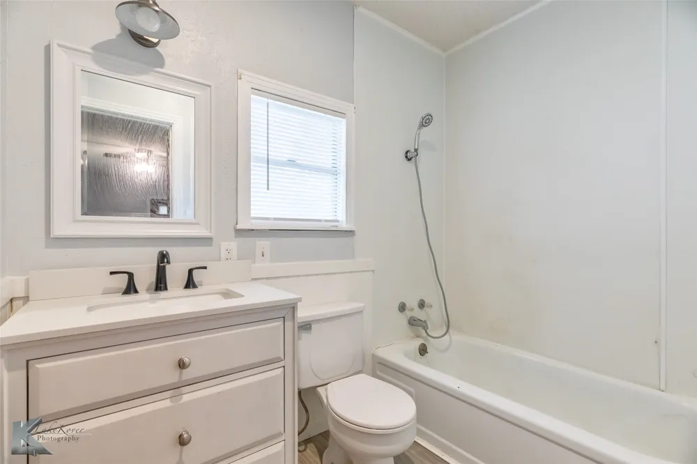1402 Herring Merkel, TX 79536