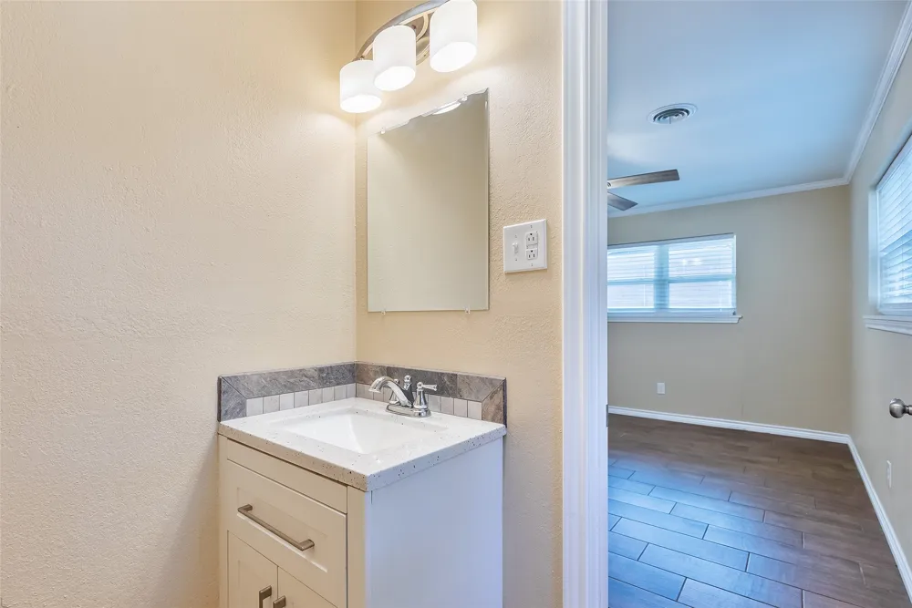 1702 Glendale Drive Abilene, TX 79603