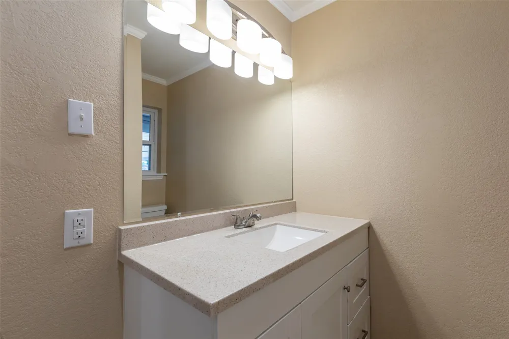1702 Glendale Drive Abilene, TX 79603