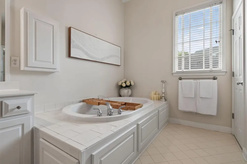 4678 Ivygate Circle SE #8E Atlanta, GA 30339