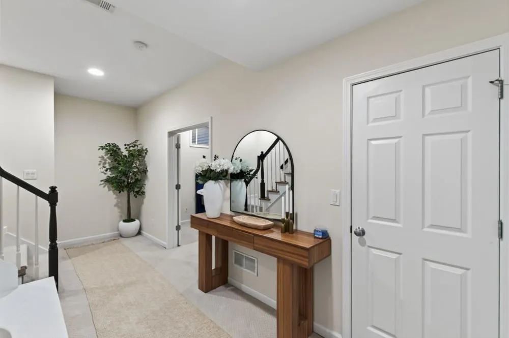 4678 Ivygate Circle SE #8E Atlanta, GA 30339