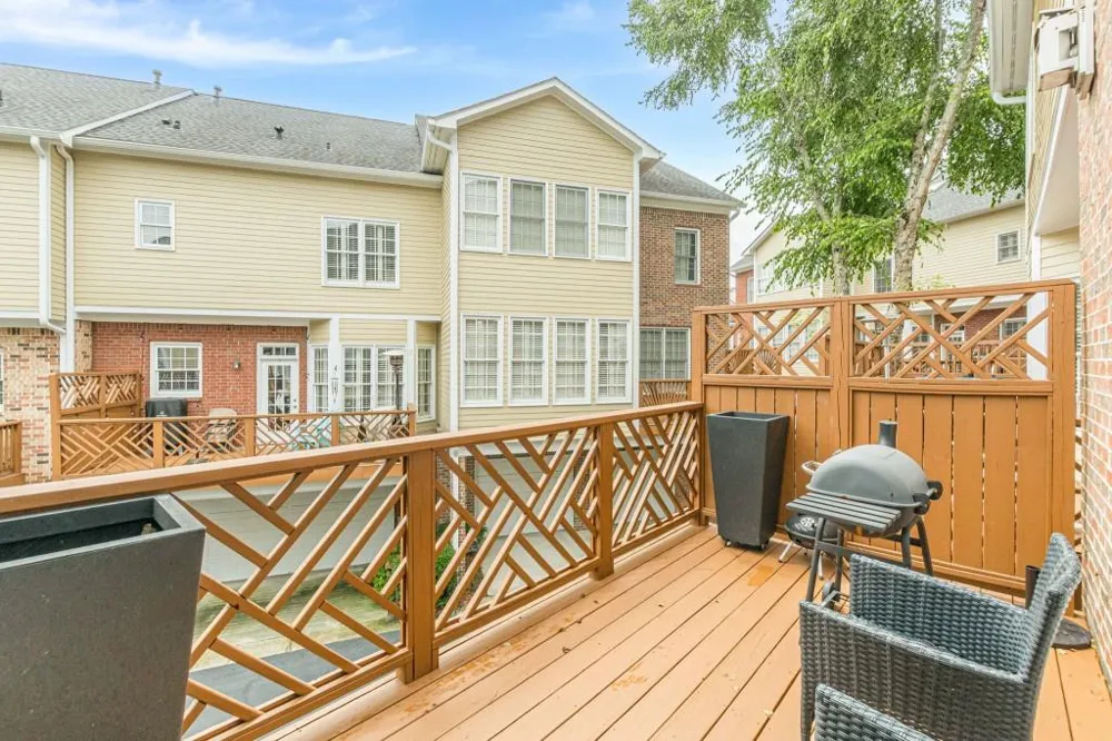 4678 Ivygate Circle SE #8E Atlanta, GA 30339