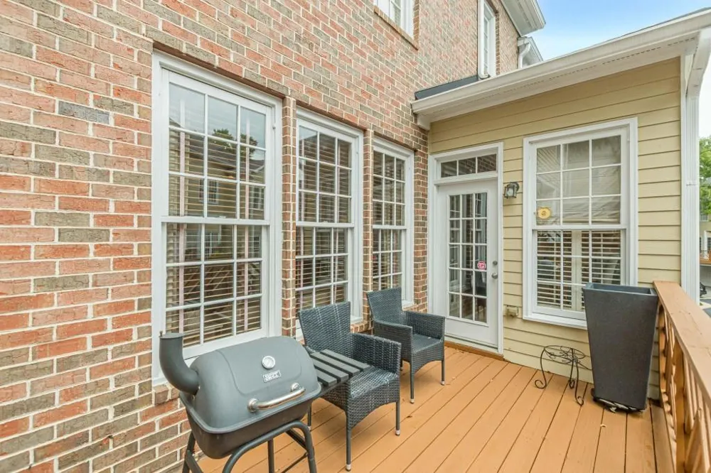 4678 Ivygate Circle SE #8E Atlanta, GA 30339