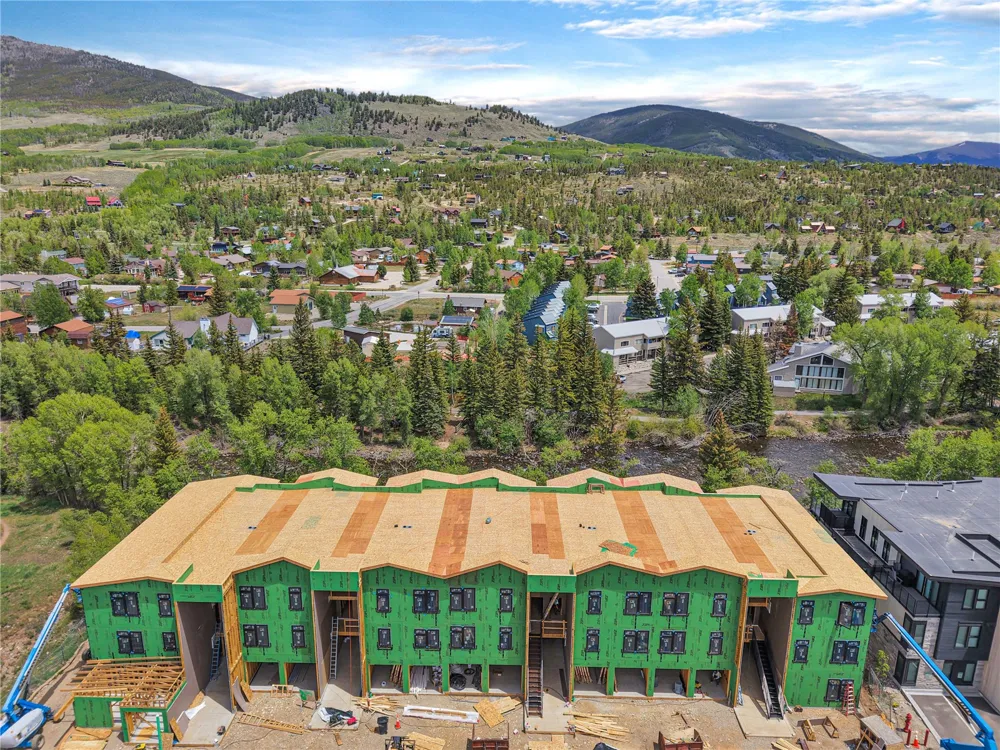 740 Blue River Parkway #G21 Silverthorne, CO 80498