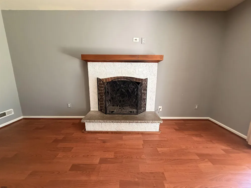 860 Fishers Creek Road Galloway Township, NJ 08205