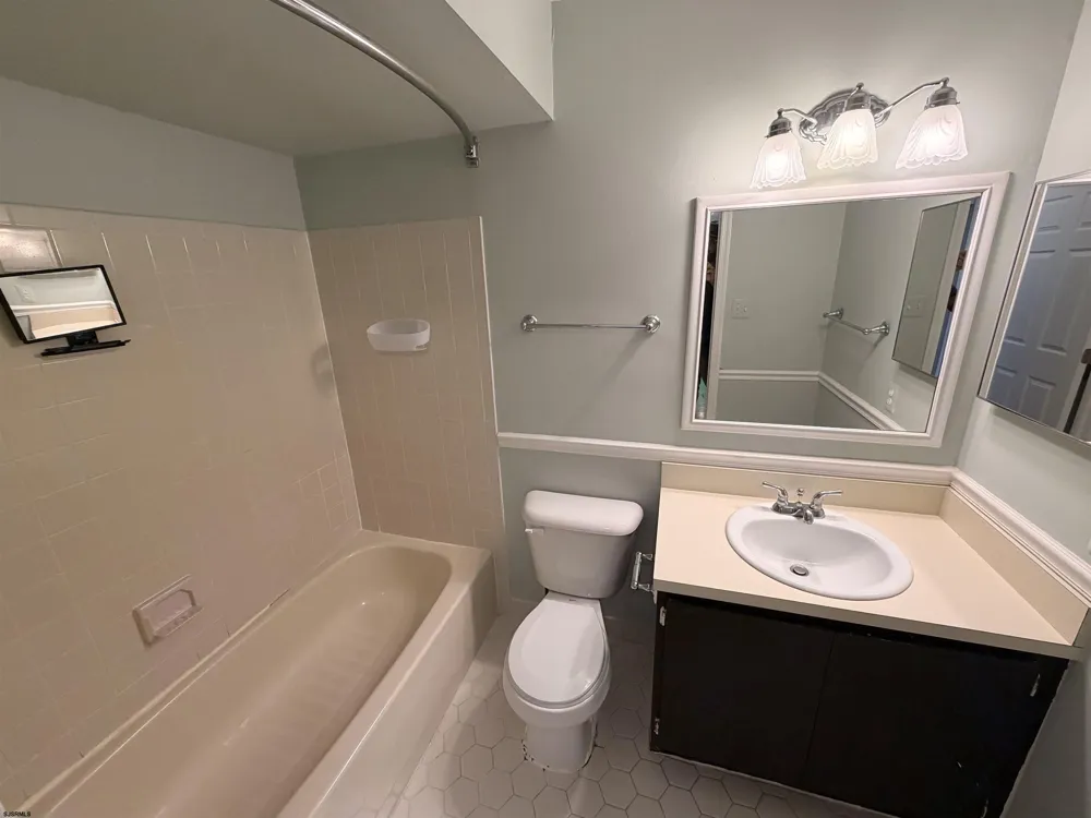 860 Fishers Creek Road Galloway Township, NJ 08205
