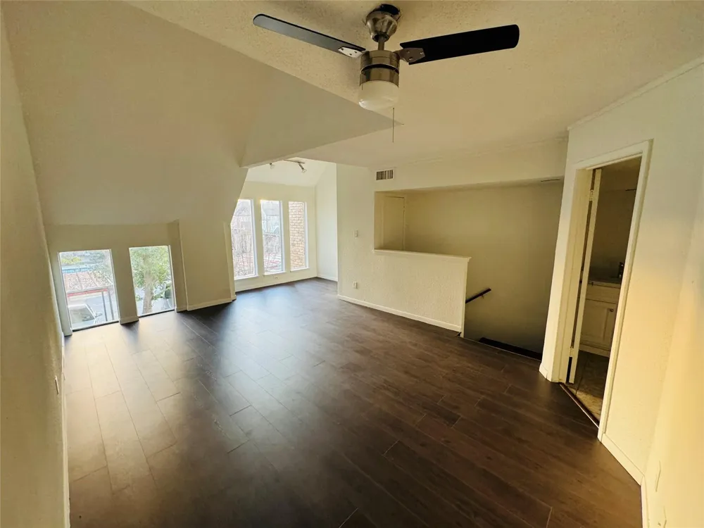 17210 Imperial Valley Drive #61 Houston, TX 77060