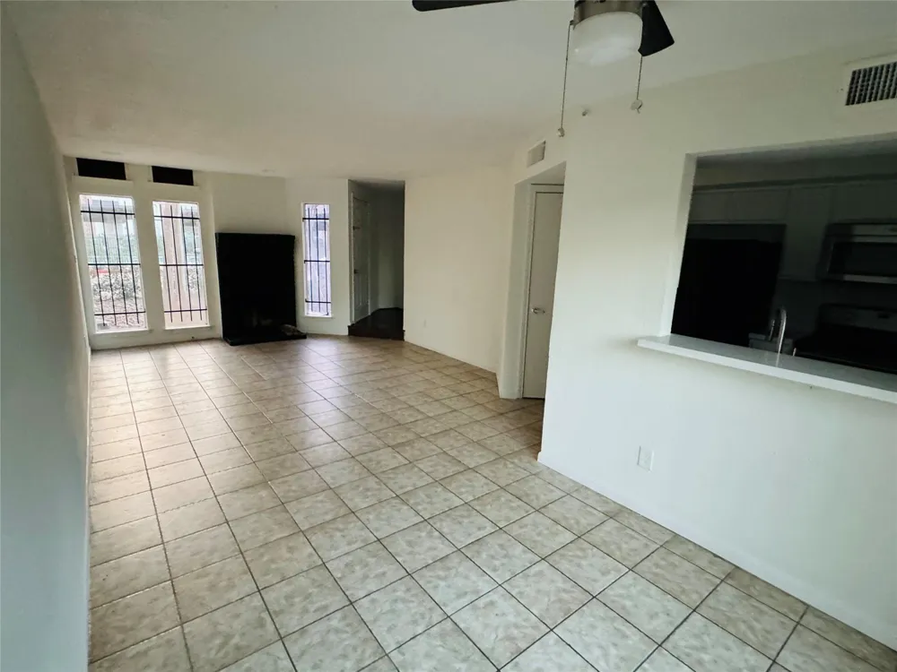 17210 Imperial Valley Drive #61 Houston, TX 77060