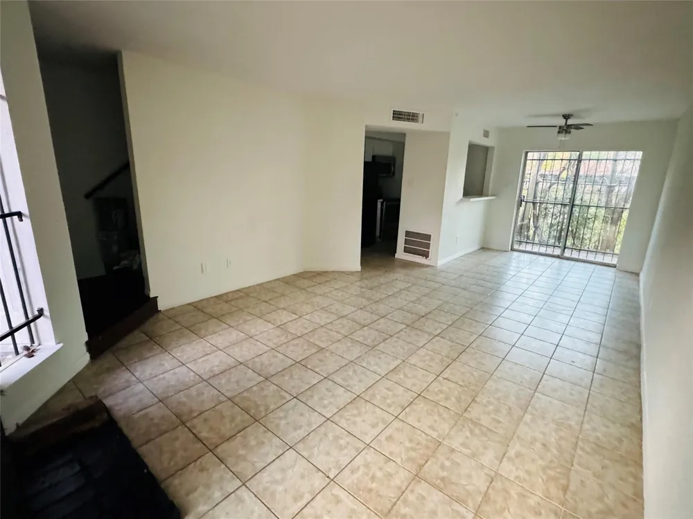 17210 Imperial Valley Drive #61 Houston, TX 77060