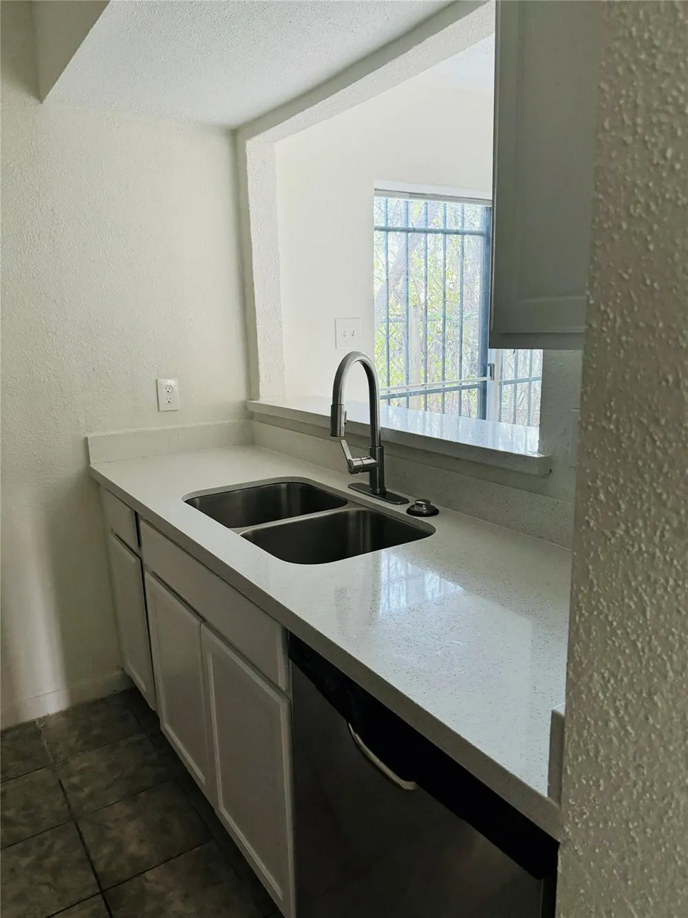 17210 Imperial Valley Drive #61 Houston, TX 77060