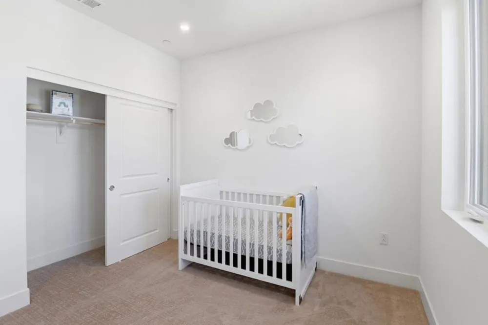 1107 Juana Court Palo Alto, CA 94303