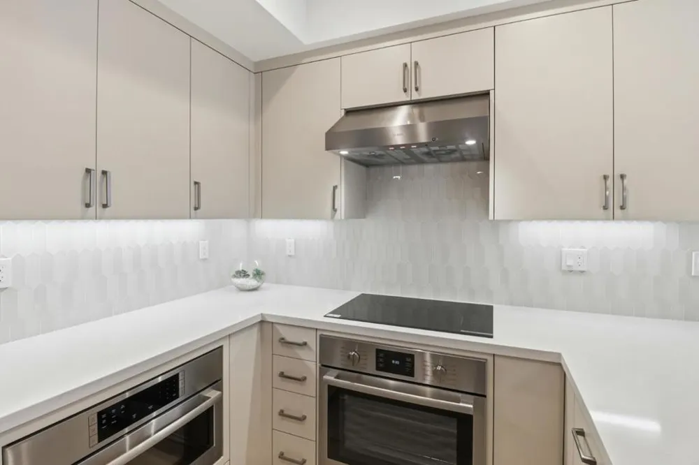 1107 Juana Court Palo Alto, CA 94303