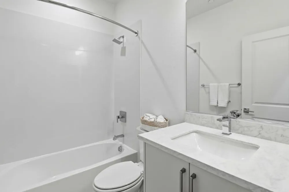 1107 Juana Court Palo Alto, CA 94303