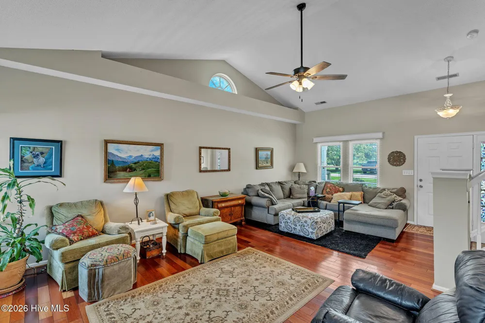 206 Eagle Creek Road Moyock, NC 27958