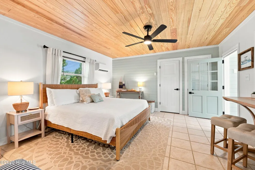 2306 Emerald Drive #2 Emerald Isle, NC 28594